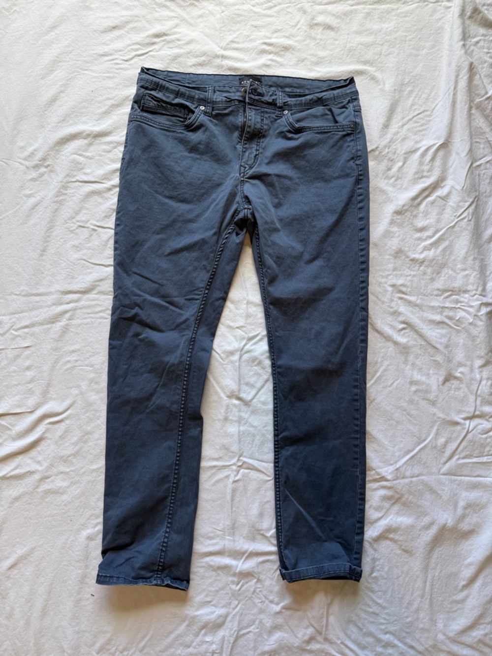 Slim Straight Men's Jeans in Dark Gray